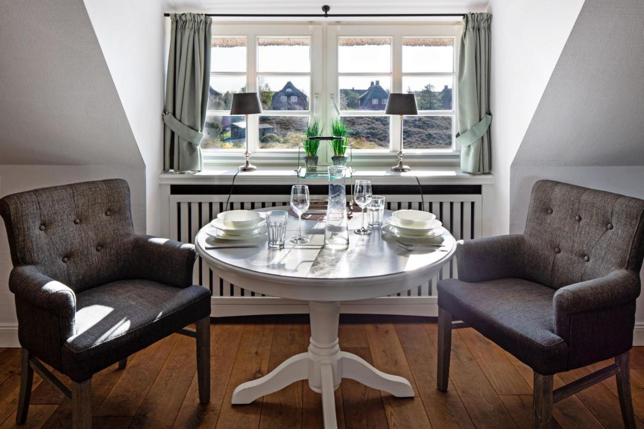 Southend Apartment List Bagian luar foto